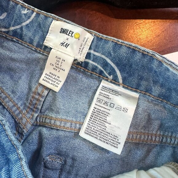 H&M x SMILEY Wide Leg Denim Jeans with Smiley Faces Size 2 - Picture 11 of 11